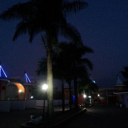Castellu'S (Adults Only) Pirassununga Exterior photo